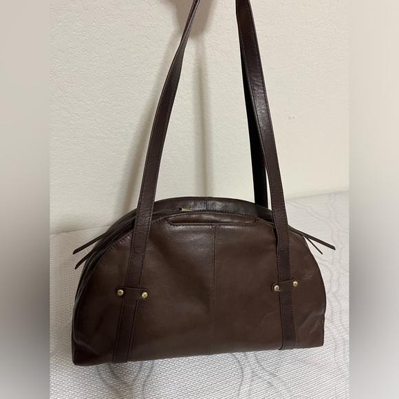 HOBO International– Beckon Leather Shoulder Bag Expresso - Dark brown - Picture 2 of 16